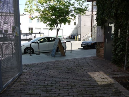 Enlarge photo 10