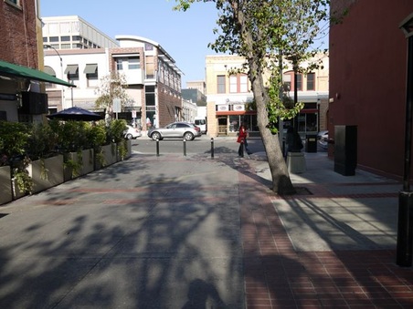 Enlarge photo 19