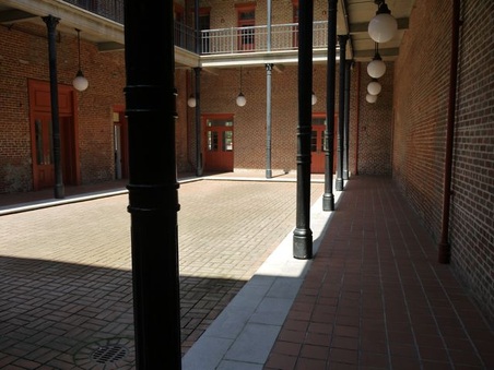 Enlarge photo 24