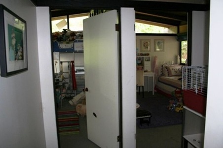 Enlarge photo 61