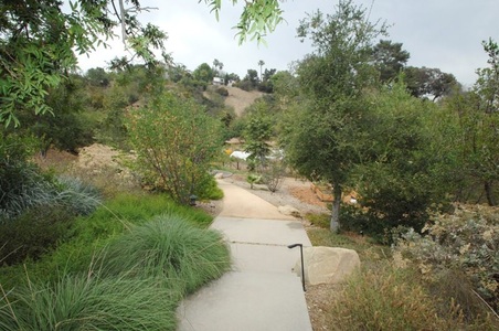 Enlarge photo 11