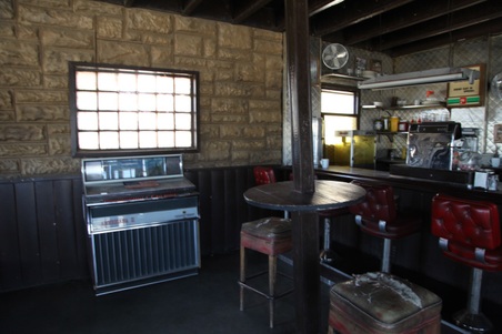 Enlarge photo 38