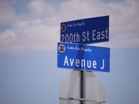 Ave J @ 200th St WB