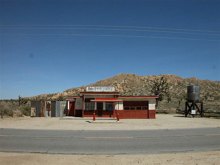 Enlarge photo 13