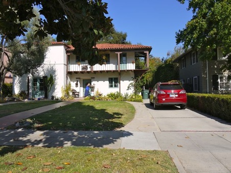1020 & 1030 S. Oakland
