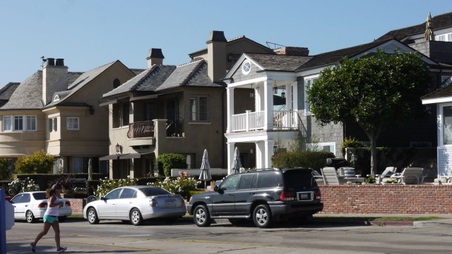 OCEAN AVE