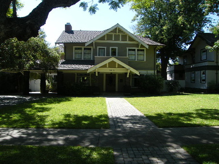 1419 Laurel