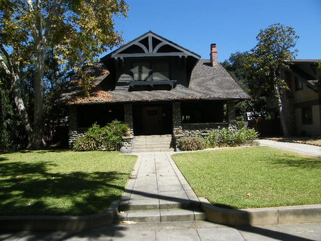 1420 Laurel