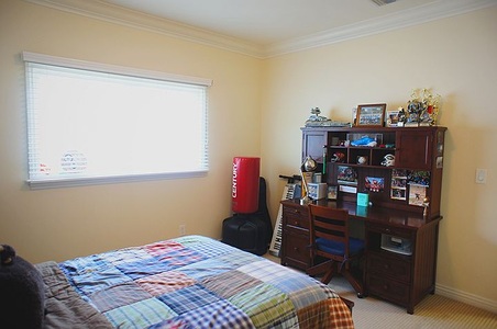 Enlarge photo 88