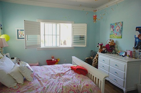 Enlarge photo 58