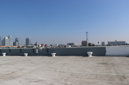 Enlarge photo 2
