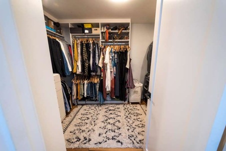 Enlarge photo 42