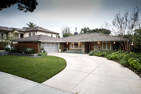 5440 Mid Century Modern