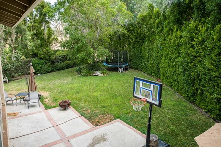 Enlarge photo 35