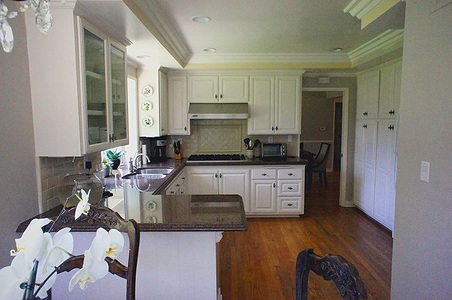 Enlarge photo 12