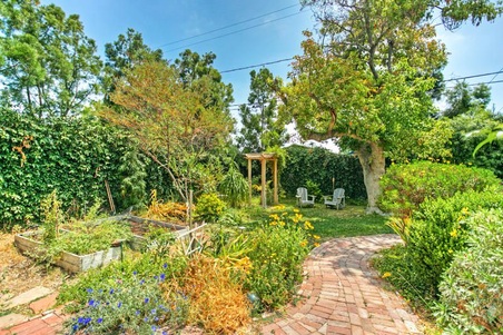 Enlarge photo 37