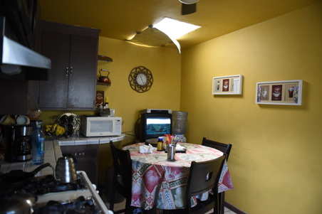 Enlarge photo 8