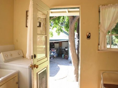 Enlarge photo 34