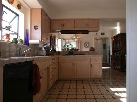 Enlarge photo 12
