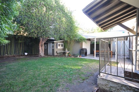 Enlarge photo 26
