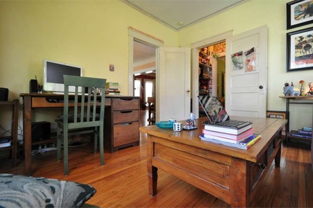 Enlarge photo 26
