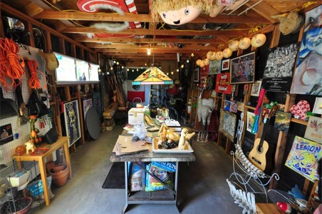 Enlarge photo 36
