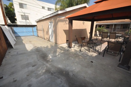 Enlarge photo 38