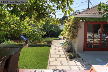 Enlarge photo 23