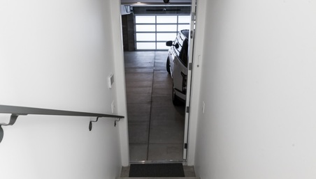 Enlarge photo 23