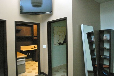 Enlarge photo 24