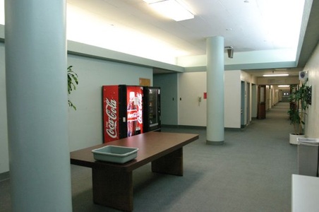 Enlarge photo 129