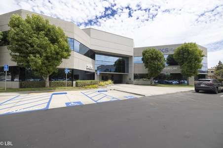 LB 5856 Office