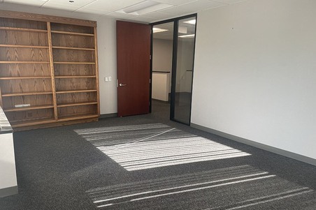 Enlarge photo 32