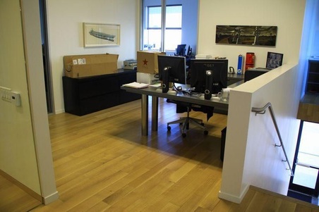 Enlarge photo 56