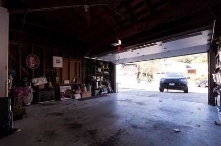 Enlarge photo 71