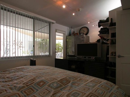 Enlarge photo 29