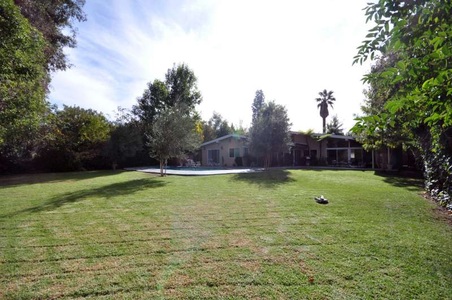 Enlarge photo 44