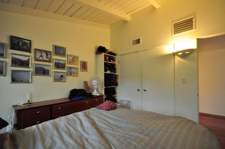 Enlarge photo 42