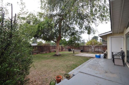 Enlarge photo 47