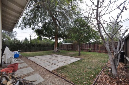 Enlarge photo 48