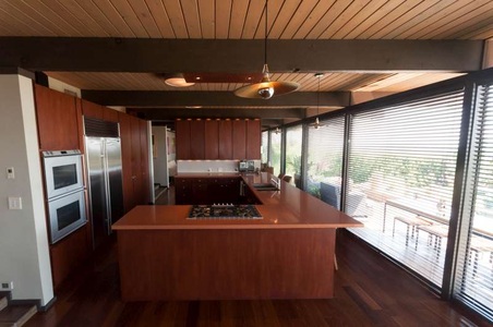 Enlarge photo 32