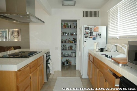 Enlarge photo 32