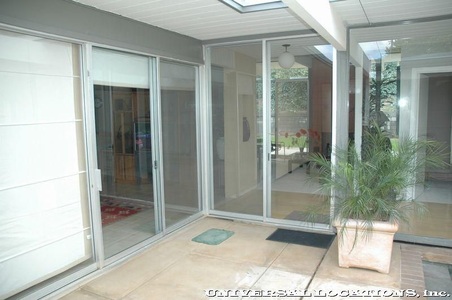 Enlarge photo 42