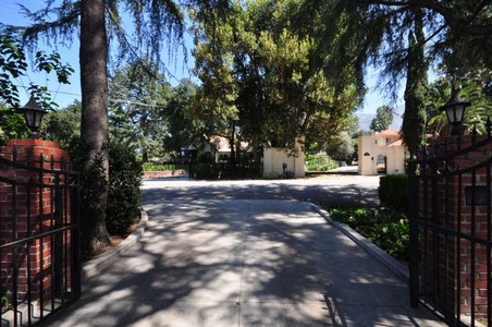 Enlarge photo 9