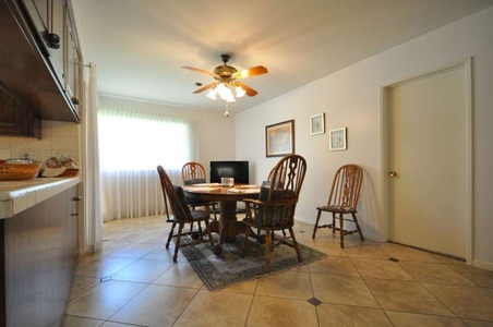 Enlarge photo 25