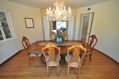 Enlarge photo 17