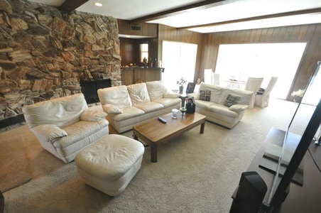 Enlarge photo 34