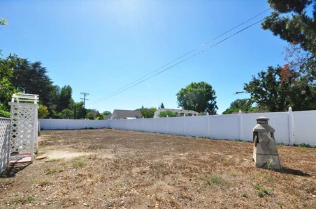 Enlarge photo 46
