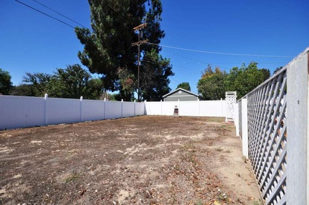 Enlarge photo 51