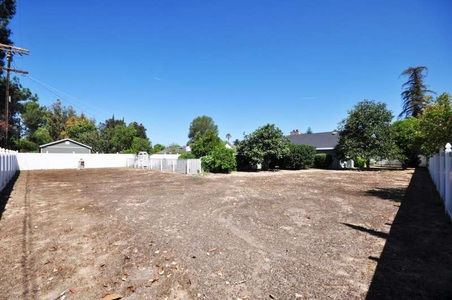Enlarge photo 52